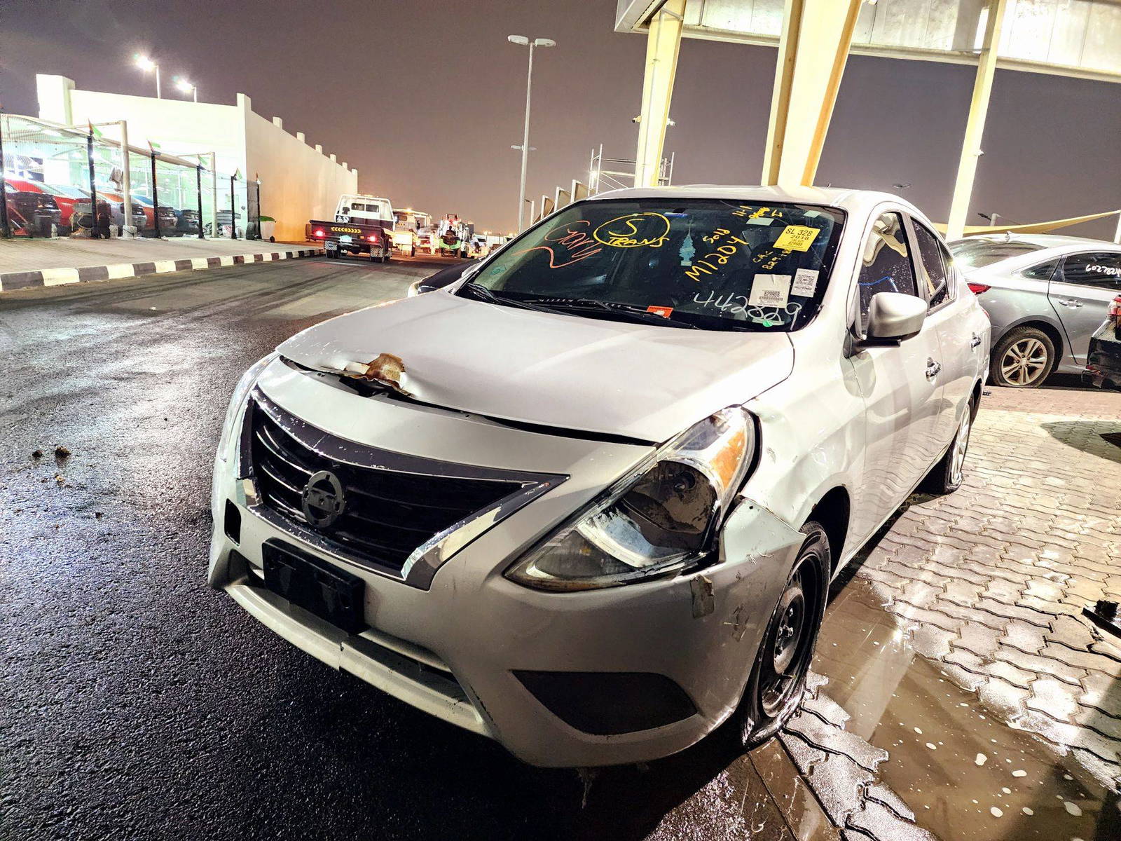 2018 NISSAN VERSA — 130625 Miles — Lot 829988 — Souq - Marhaba Auctions Used Cars - Image 5