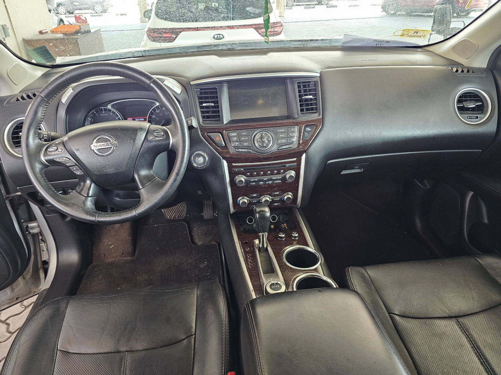2013 NISSAN PATHFINDER — 186419 Miles — Lot 638017 — Souq - Marhaba Auctions Used Cars - Image 7