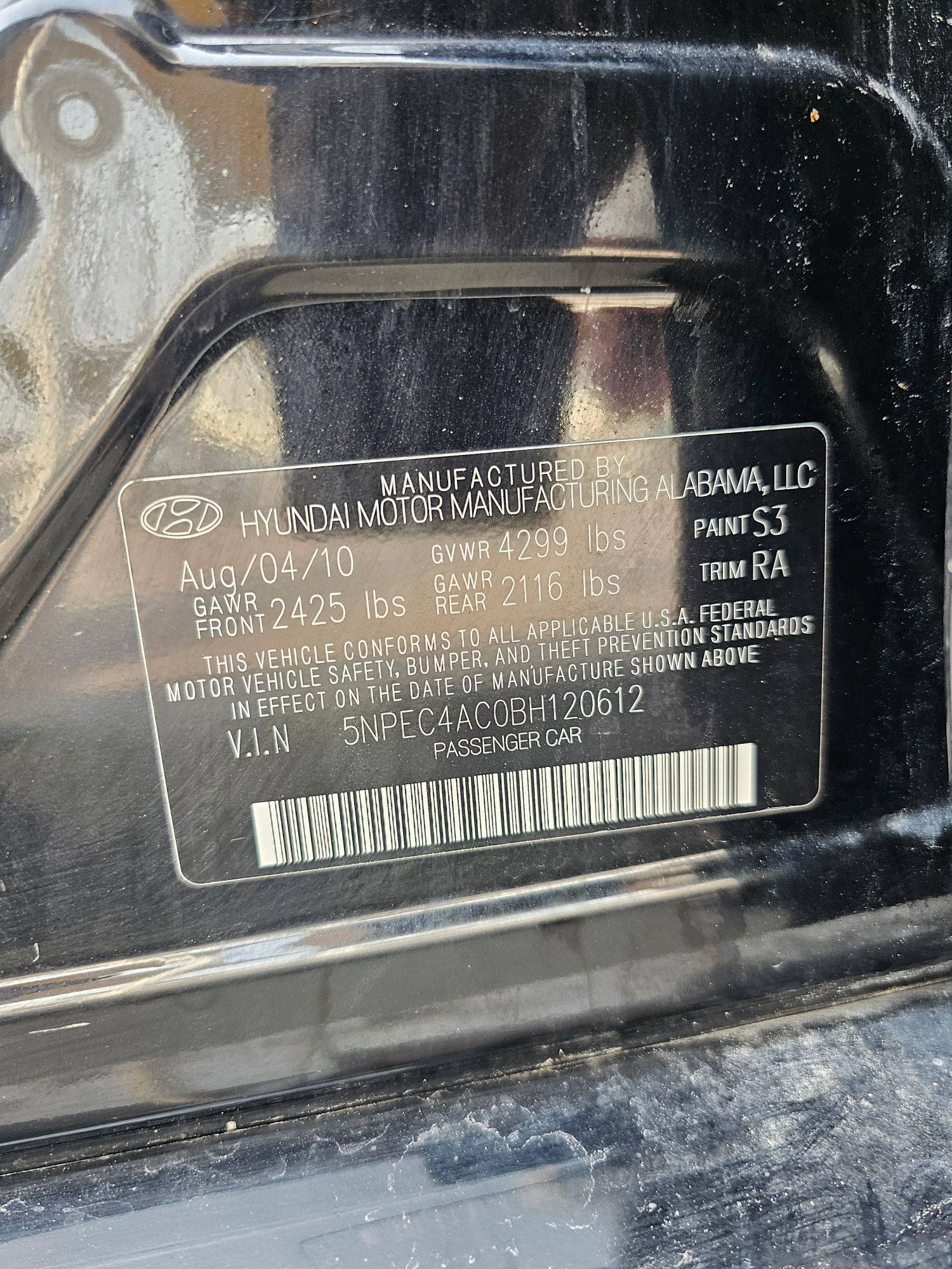 2011 HYUNDAI SONATA — 108470 Miles — Lot BH120612 — Souq - Marhaba Auctions Used Cars - Image 10