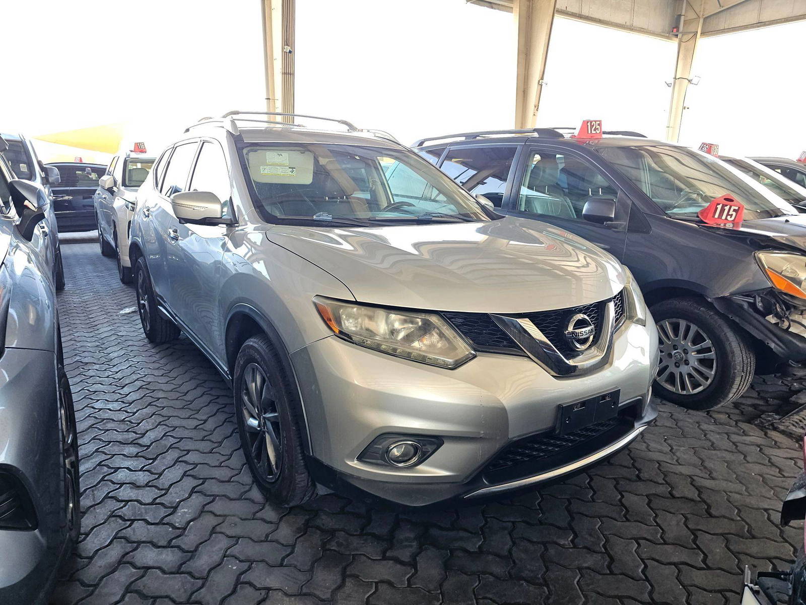 2015 NISSAN ROGUE — 142840 Miles — Lot 805104 — Souq - Marhaba Auctions Used Cars - Image 4