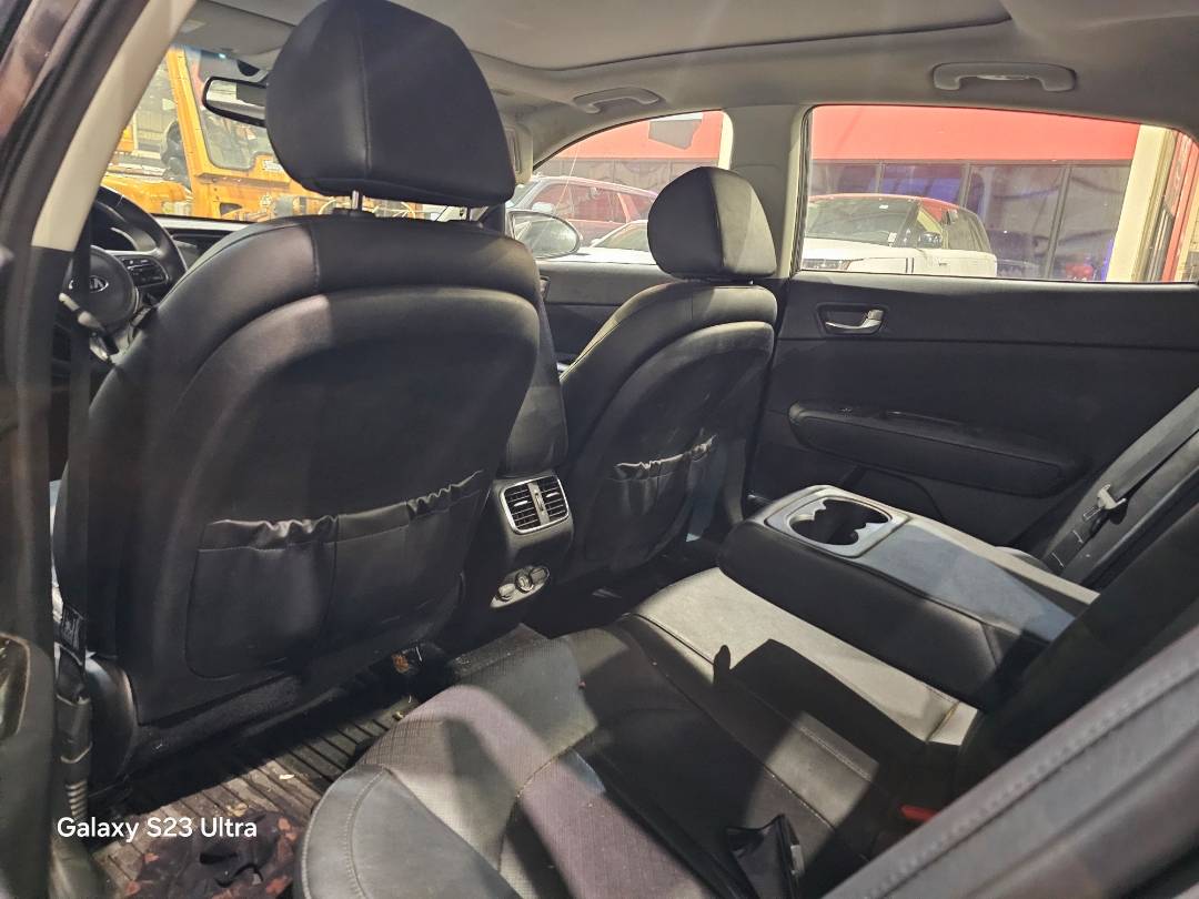 2018 KIA OPTIMA — 218596 Miles — Lot G259930 — Main - Marhaba Auctions Used Cars - Image 6