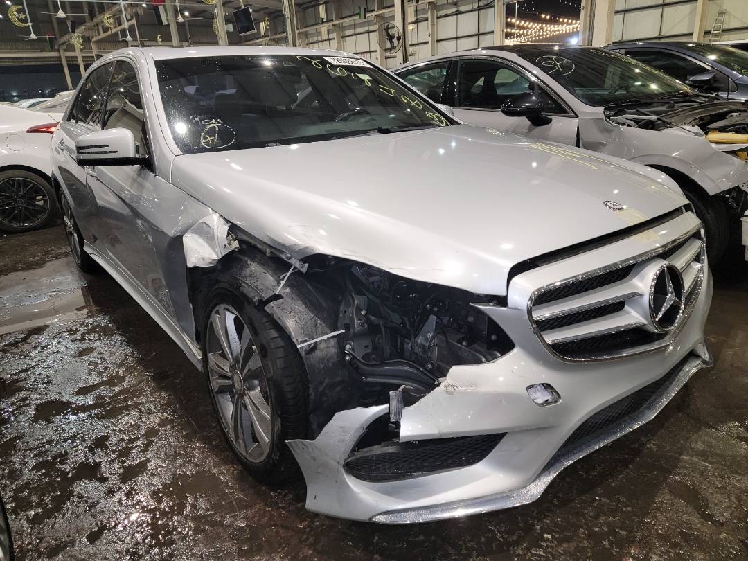 2016 MERCEDES BENZ E 350 — 91494 Miles — Lot B262483 - Marhaba Auctions Used Cars - Image 5