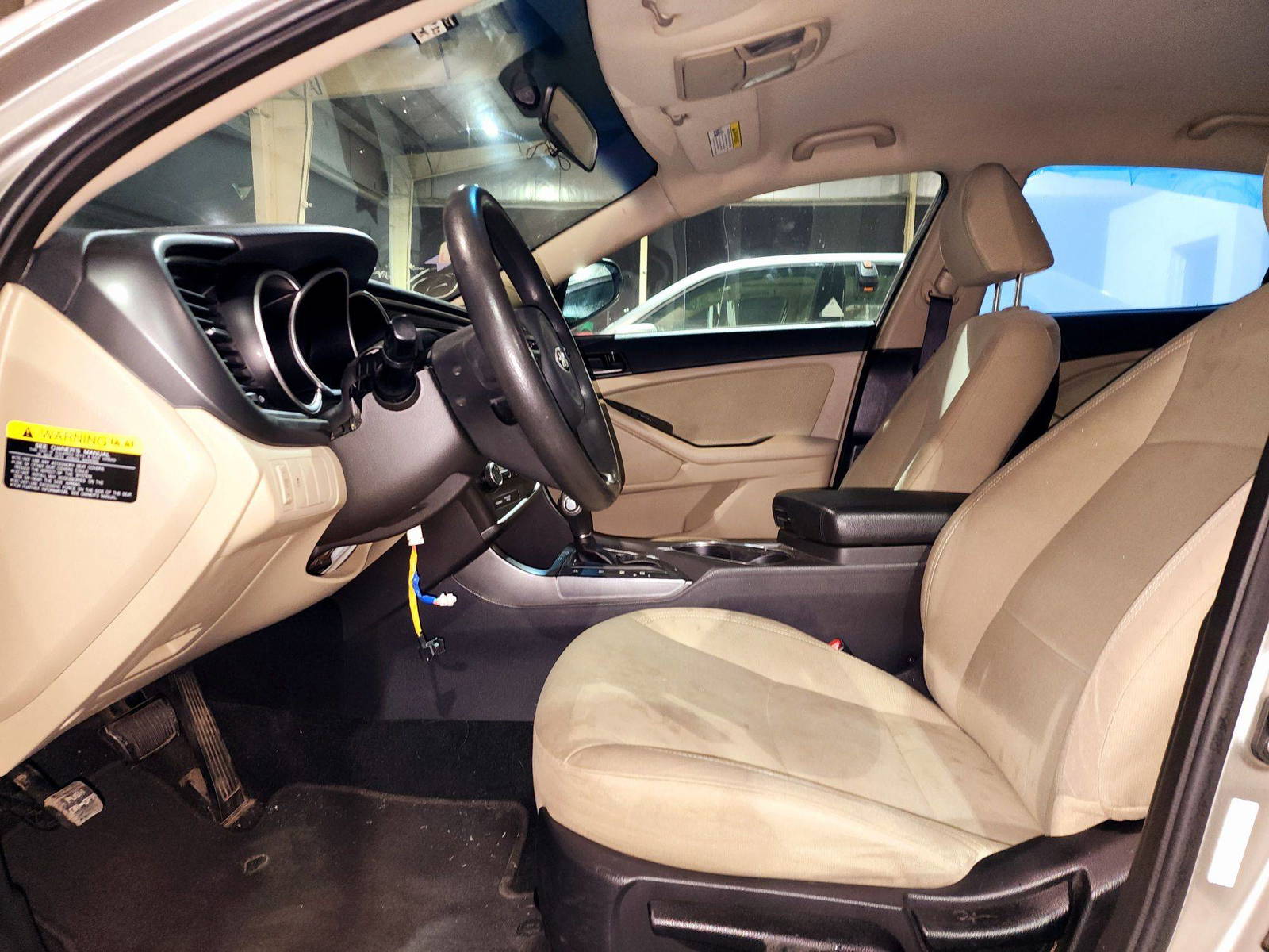 2015 KIA OPTIMA — 153795 Miles — Lot 76253303 — Souq - Marhaba Auctions Used Cars - Image 8