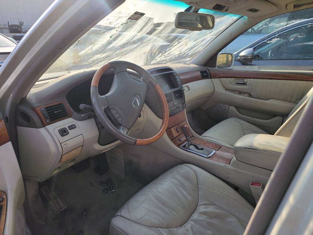 2001 LEXUS LS 430 — 153898 Miles — Lot F510049310 — Main - Marhaba Auctions Used Cars - Image 6
