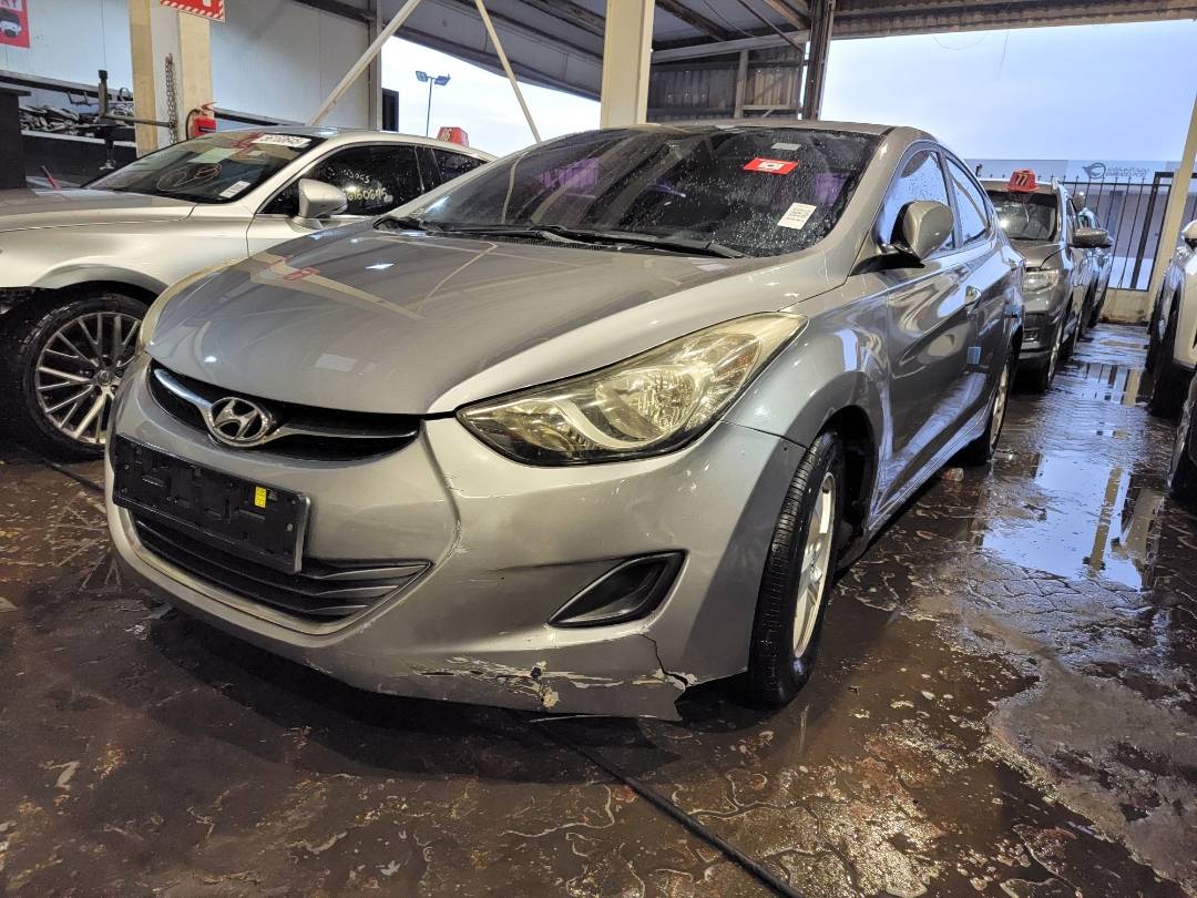2011 HYUNDAI AVANTE — 184719 KM — Lot 031038 — Main - Marhaba Auctions Used Cars - Image 5