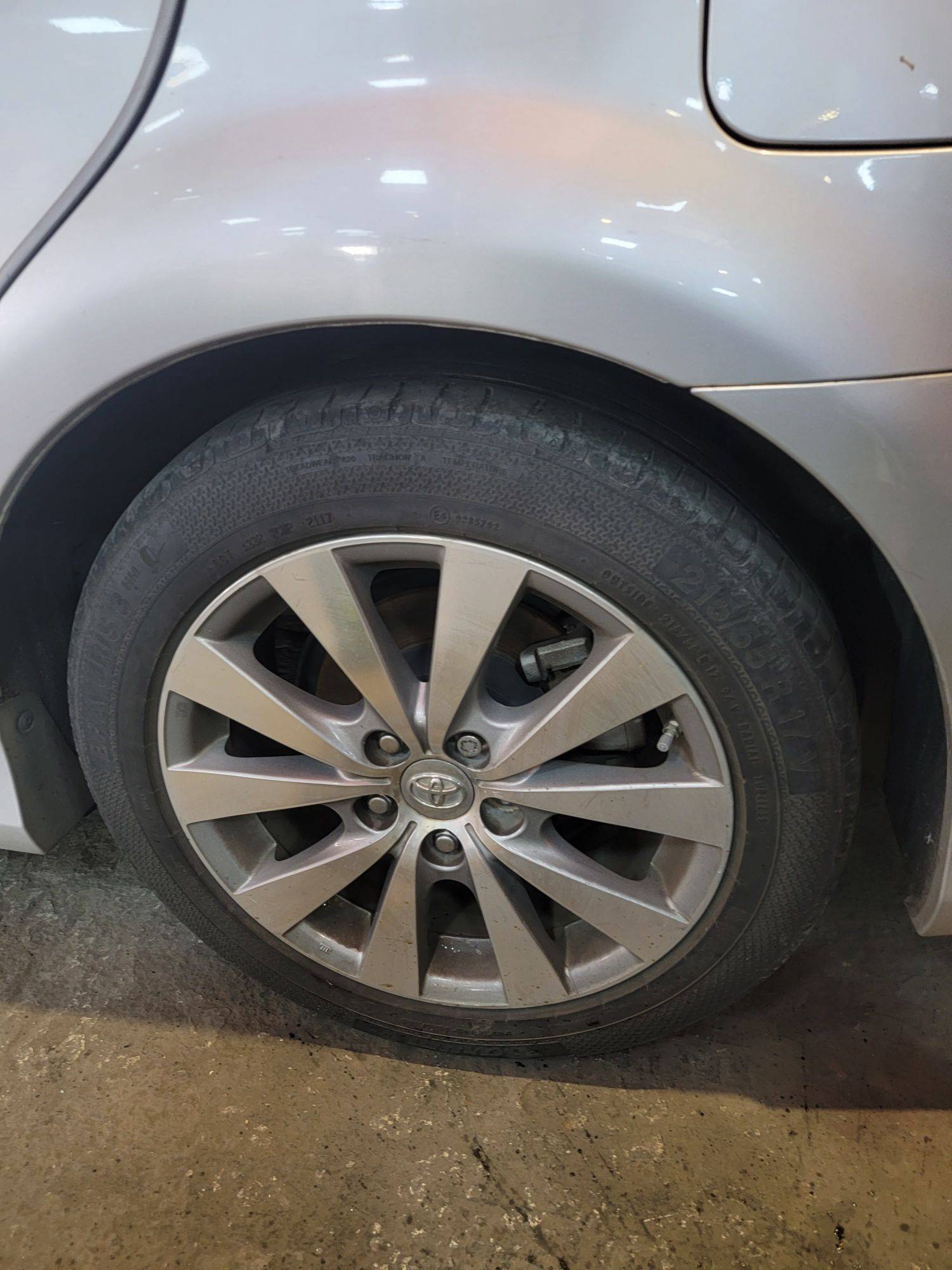 TOYOTA AVALON 2011 - Marhaba Auction Used Cars - Image 7