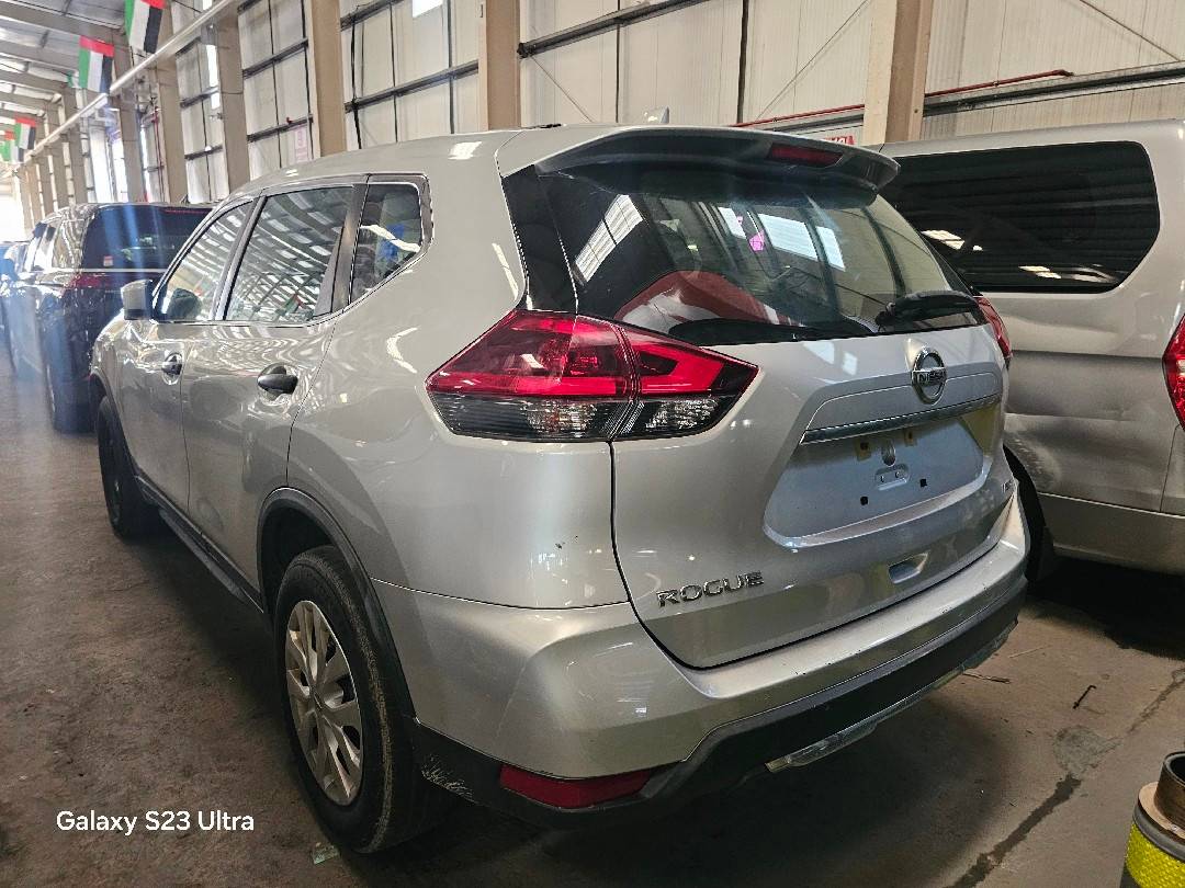 NISSAN ROGUE