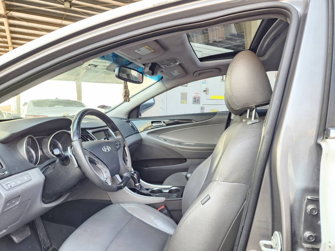 2011 HYUNDAI SONATA — 162078 Miles — Lot 80059813 — Souq - Marhaba Auctions Used Cars - Image 6