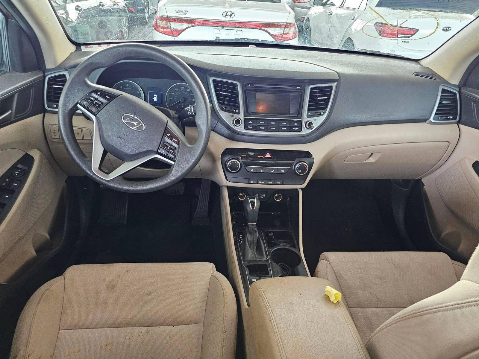 HYUNDAI TUCSON 2017 - Marhaba Auction Used Cars - Image 7