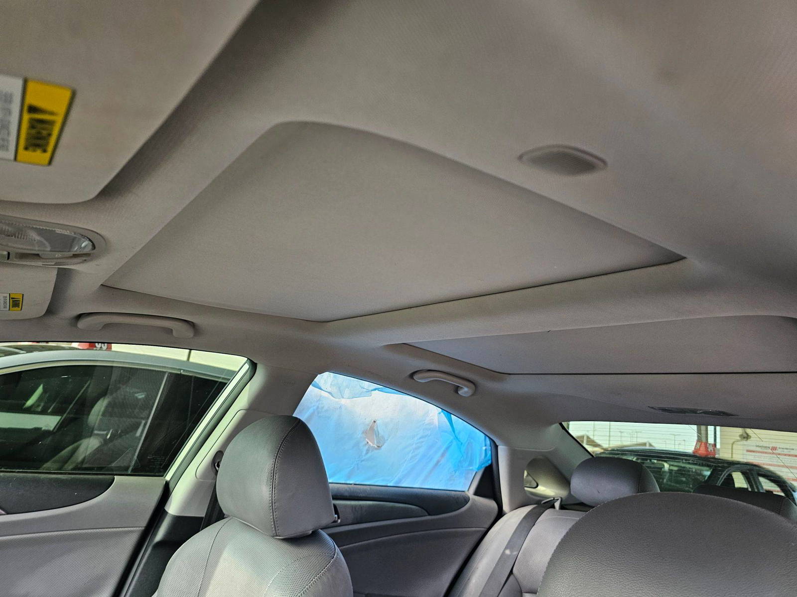 2013 HYUNDAI SONATA — 180391 Miles — Lot A050696 — Souq - Marhaba Auctions Used Cars - Image 8