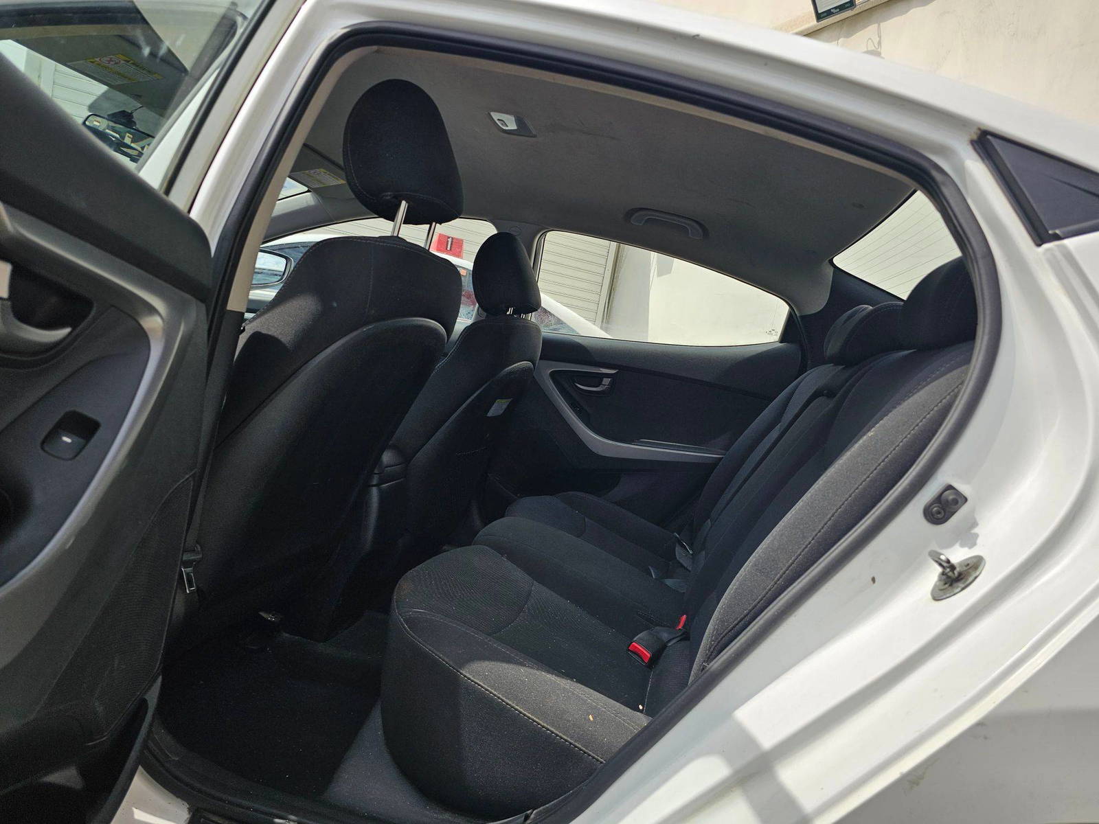 HYUNDAI ELANTRA 2015 - Marhaba Auction Used Cars - Image 9