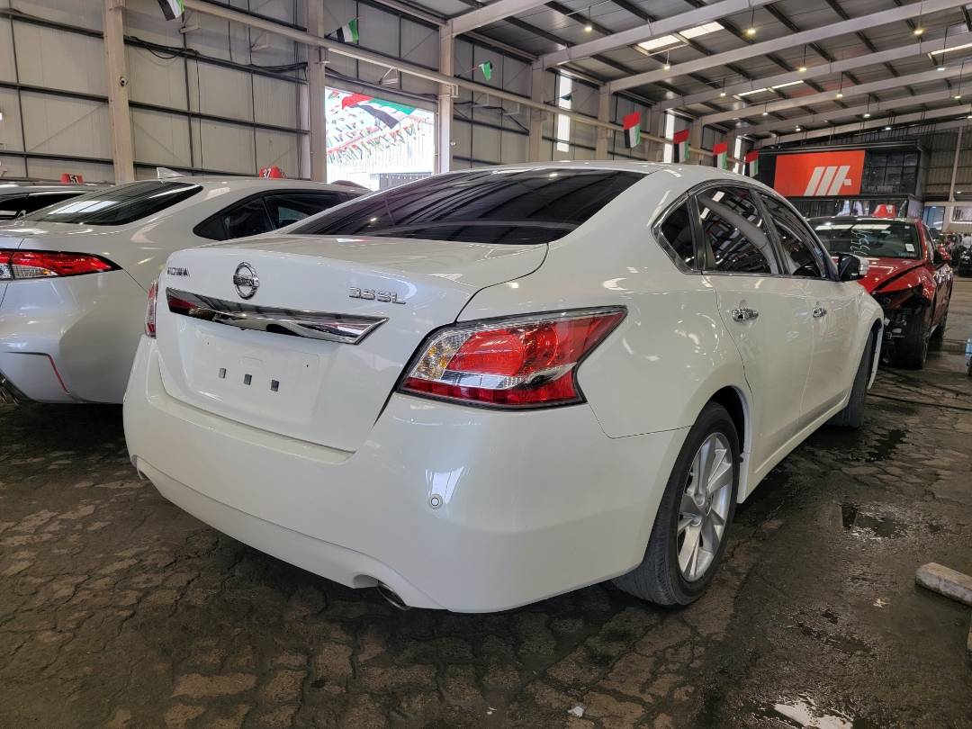 2014 NISSAN ALTIMA — 319815 KM — Lot C200863 — Main - Marhaba Auctions Used Cars - Image 4