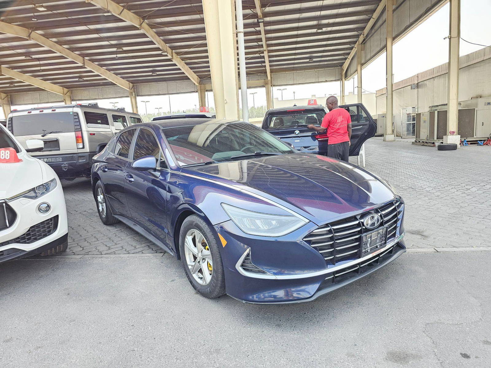 2020 HYUNDAI SONATA — 123864 KM — Lot 0LH041610 — Souq - Marhaba Auctions Used Cars - Image 3