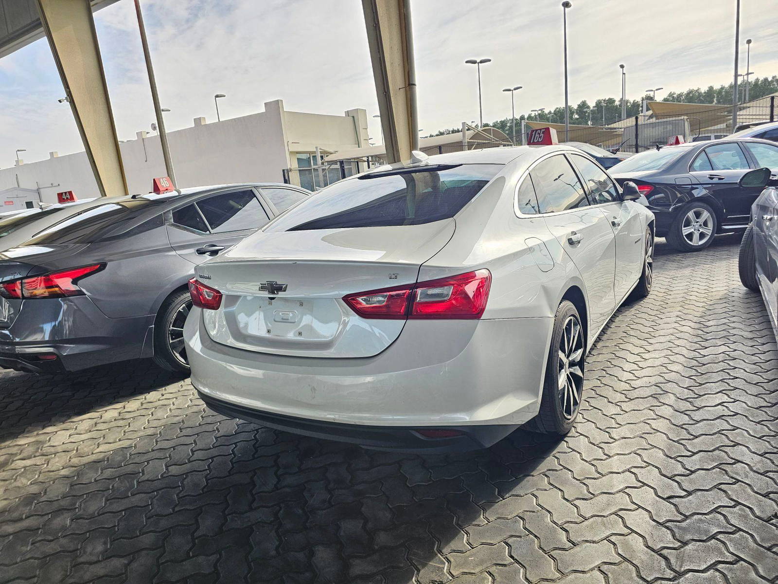 2018 CHEVROLET MALIBU — 193886 Miles — Lot ST3JF166410 — Souq - Marhaba Auctions Used Cars - Image 3