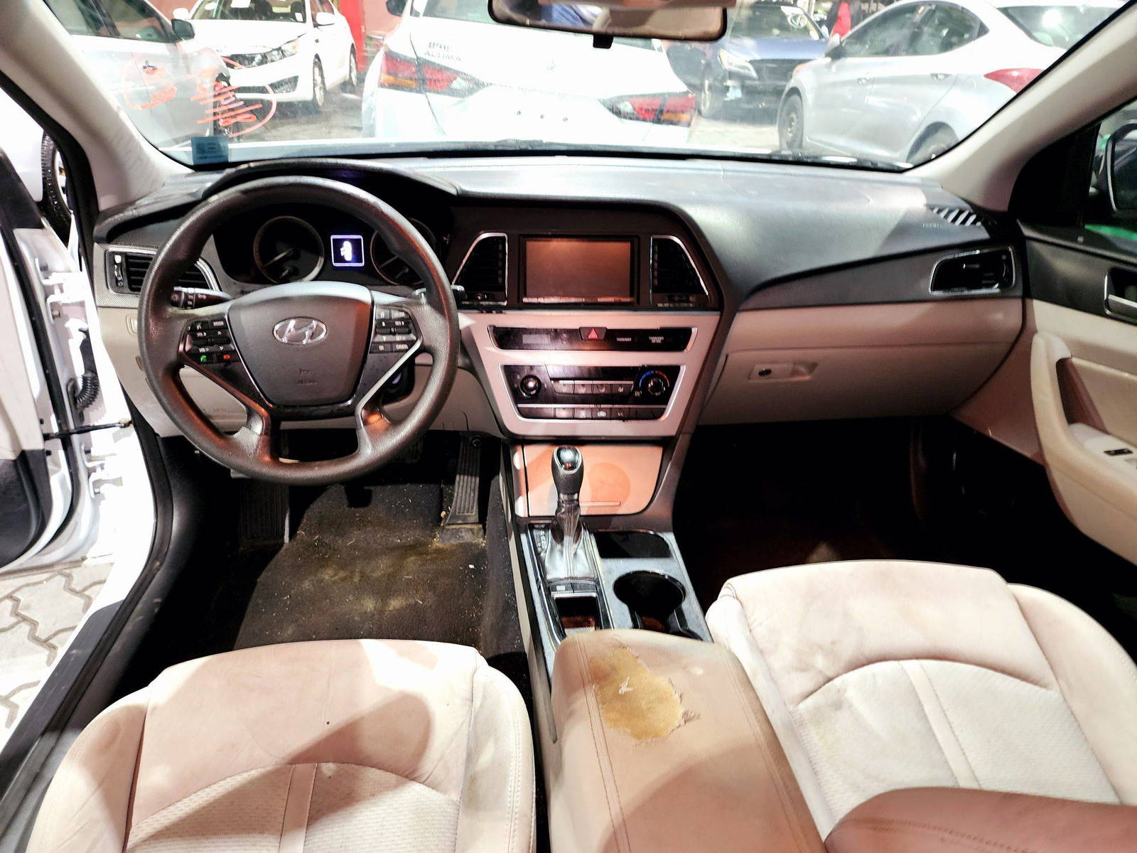 2015 HYUNDAI SONATA — 193796 Miles — Lot 67355584 — Souq - Marhaba Auctions Used Cars - Image 7