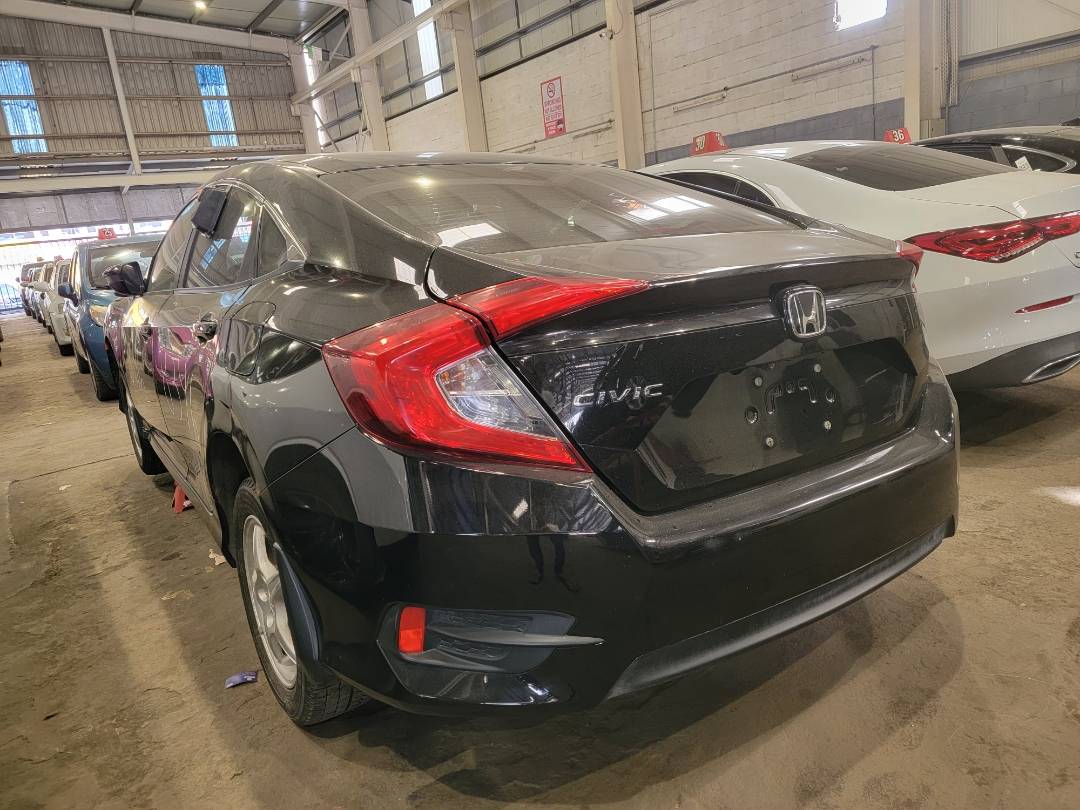 2016 HONDA CIVIC — 76183 KM — Lot 82GH007629 — Main - Marhaba Auctions Used Cars - Image 3