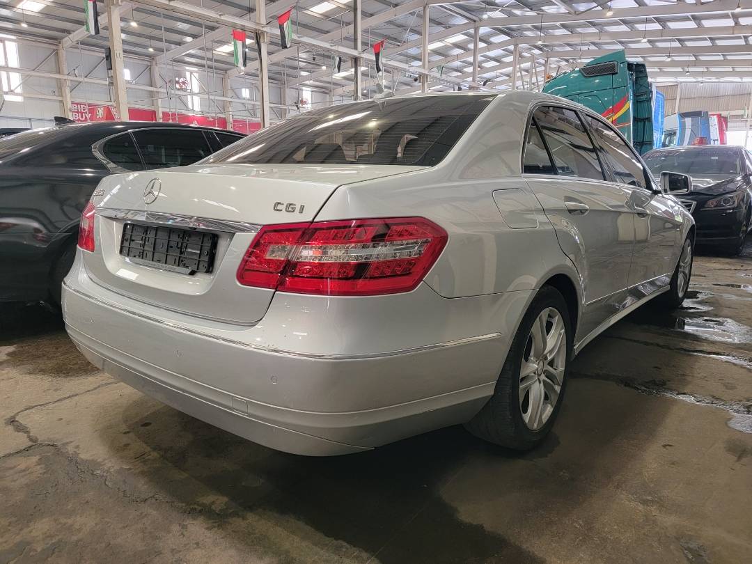 2011 MERCEDES BENZ E 200 CGI — 393653 KM — Lot A366832 — Main - Marhaba Auctions Used Cars - Image 3