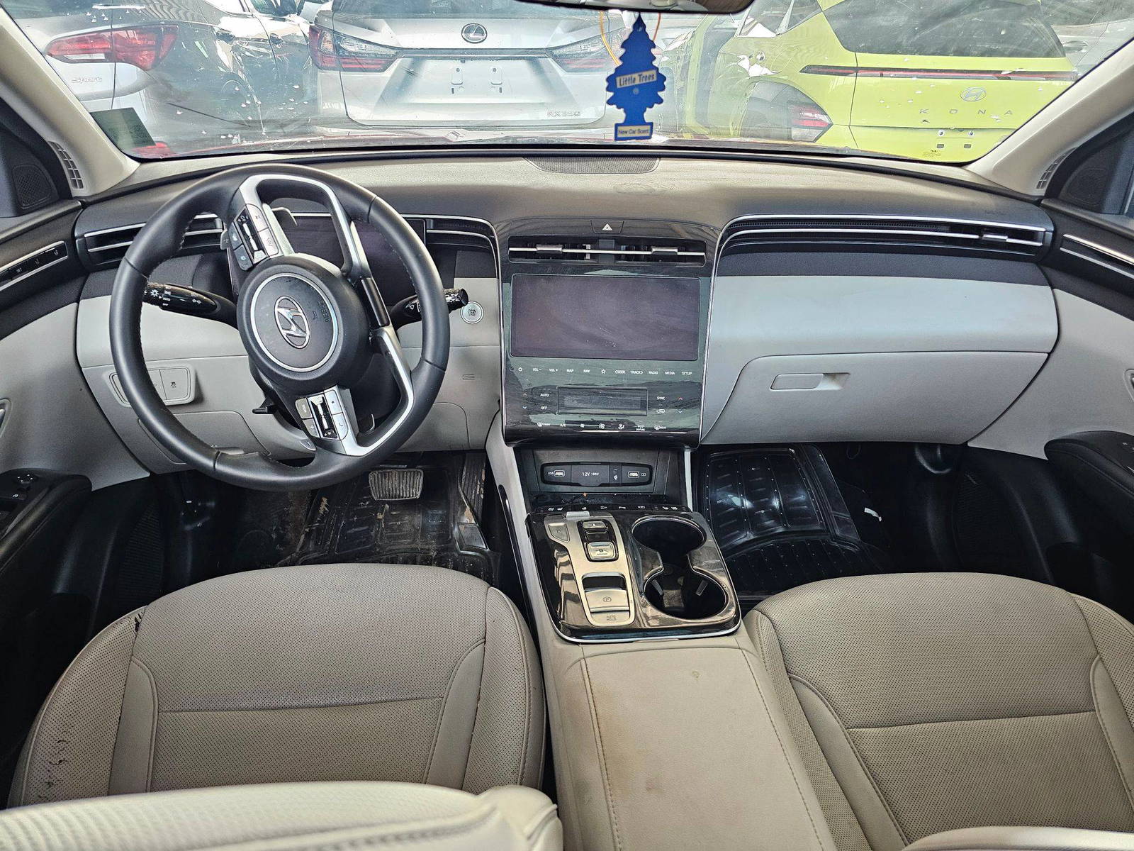 HYUNDAI TUCSON 2023 - Marhaba Auction Used Cars - Image 7