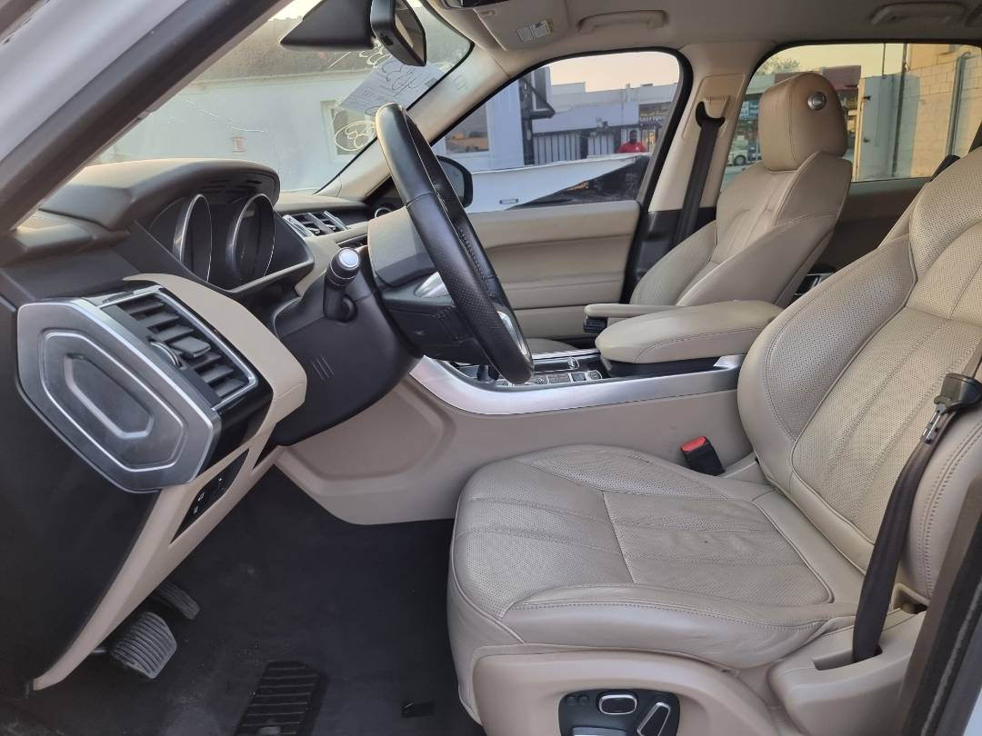 2015 LAND ROVER RANGE ROVER SPORT — 87041 Miles — Lot 215487 — Main - Marhaba Auctions Used Cars - Image 8
