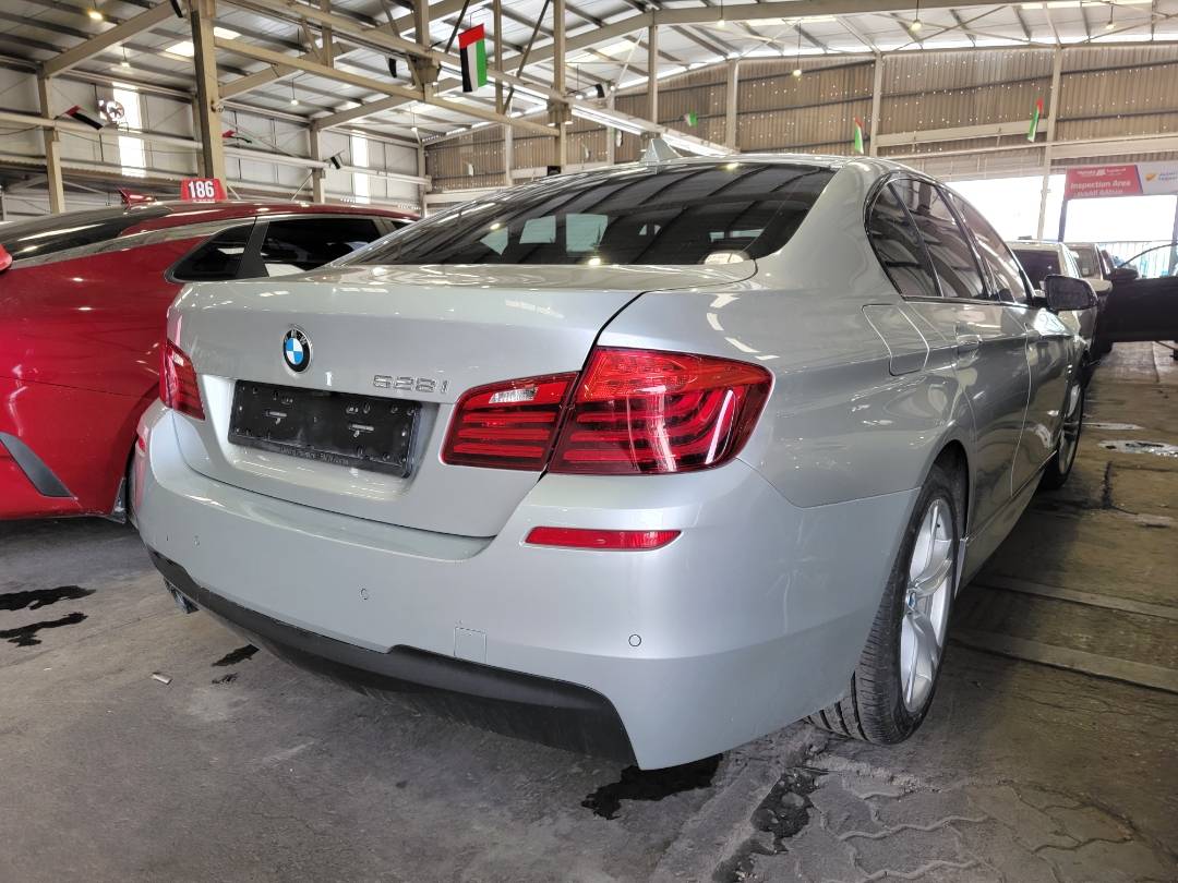 2016 BMW 528i — 59722 KM — Lot 180718 — Main - Marhaba Auctions Used Cars - Image 3