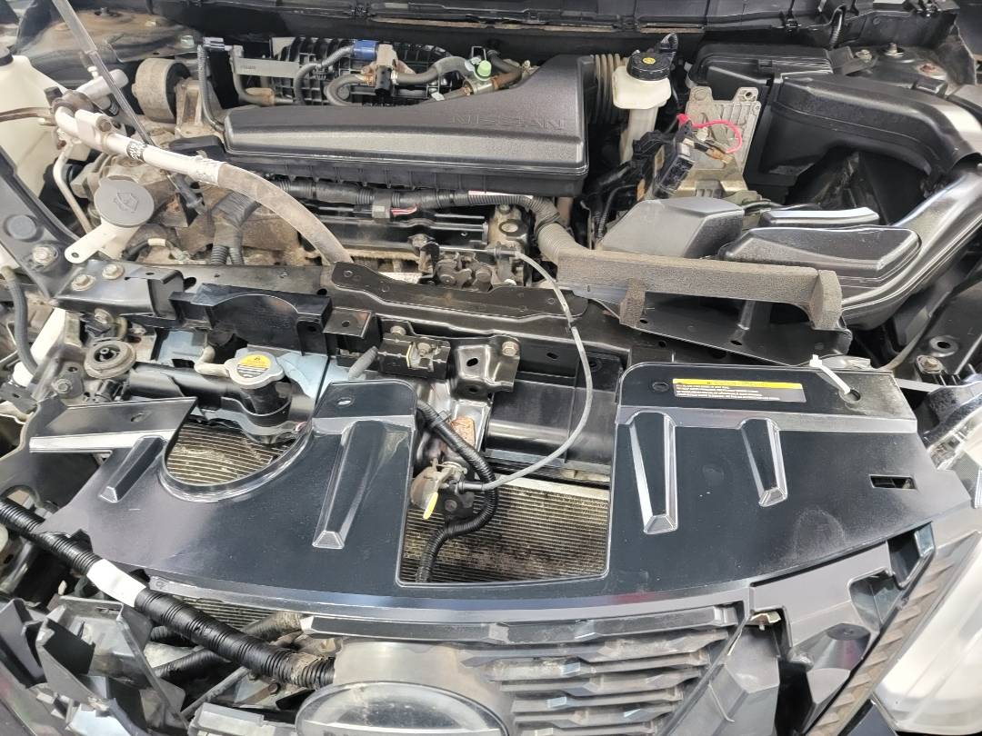 2018 NISSAN ROGUE — Lot 28159 — Main - Marhaba Auctions Used Cars - Image 12