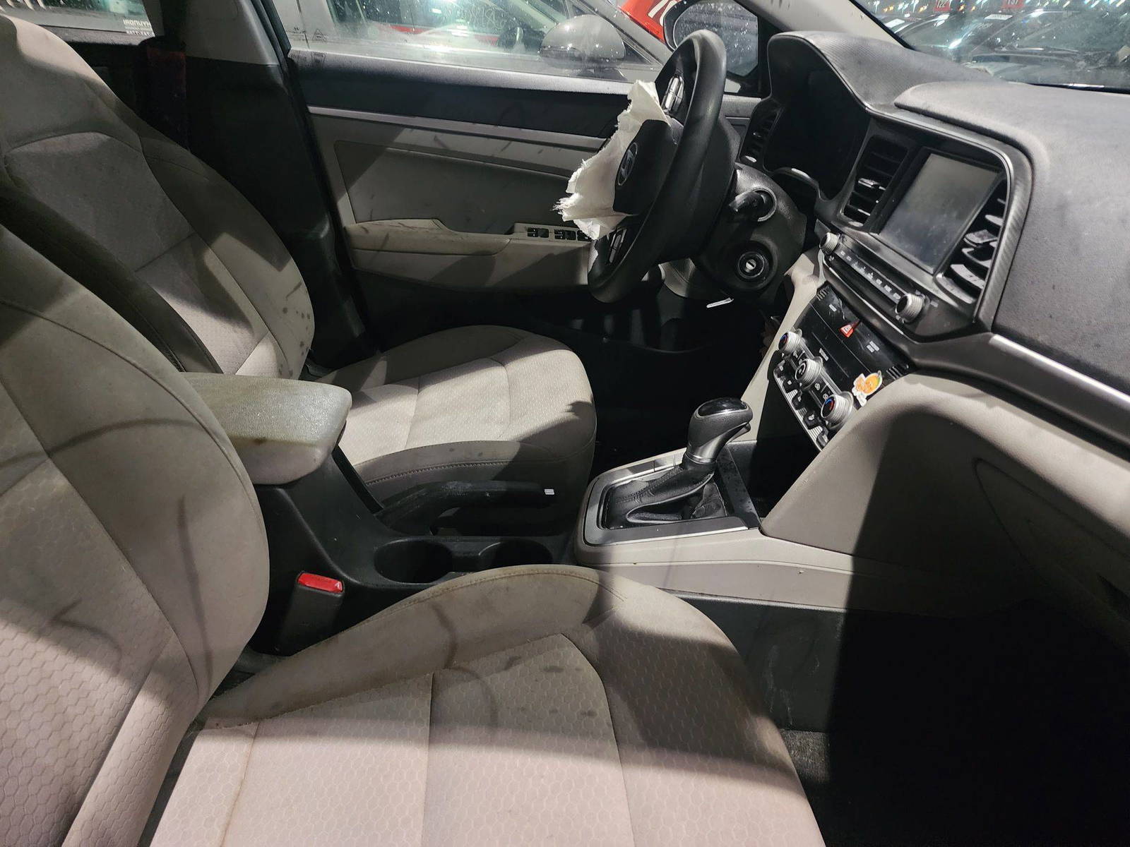 2020 HYUNDAI ELANTRA — 84492 Miles — Lot 63220083 - Marhaba Auctions Used Cars - Image 8