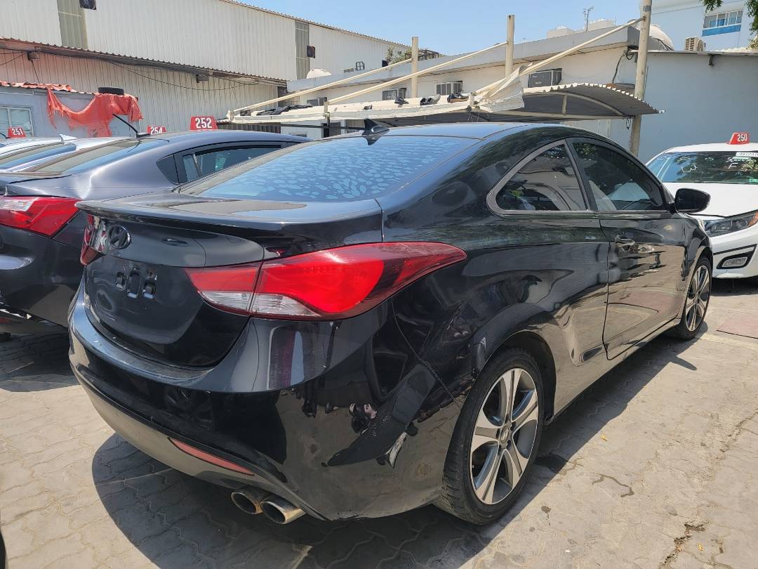 2014 HYUNDAI ELANTRA — 122224 Miles — Lot 028376 — Main - Marhaba Auctions Used Cars - Image 5