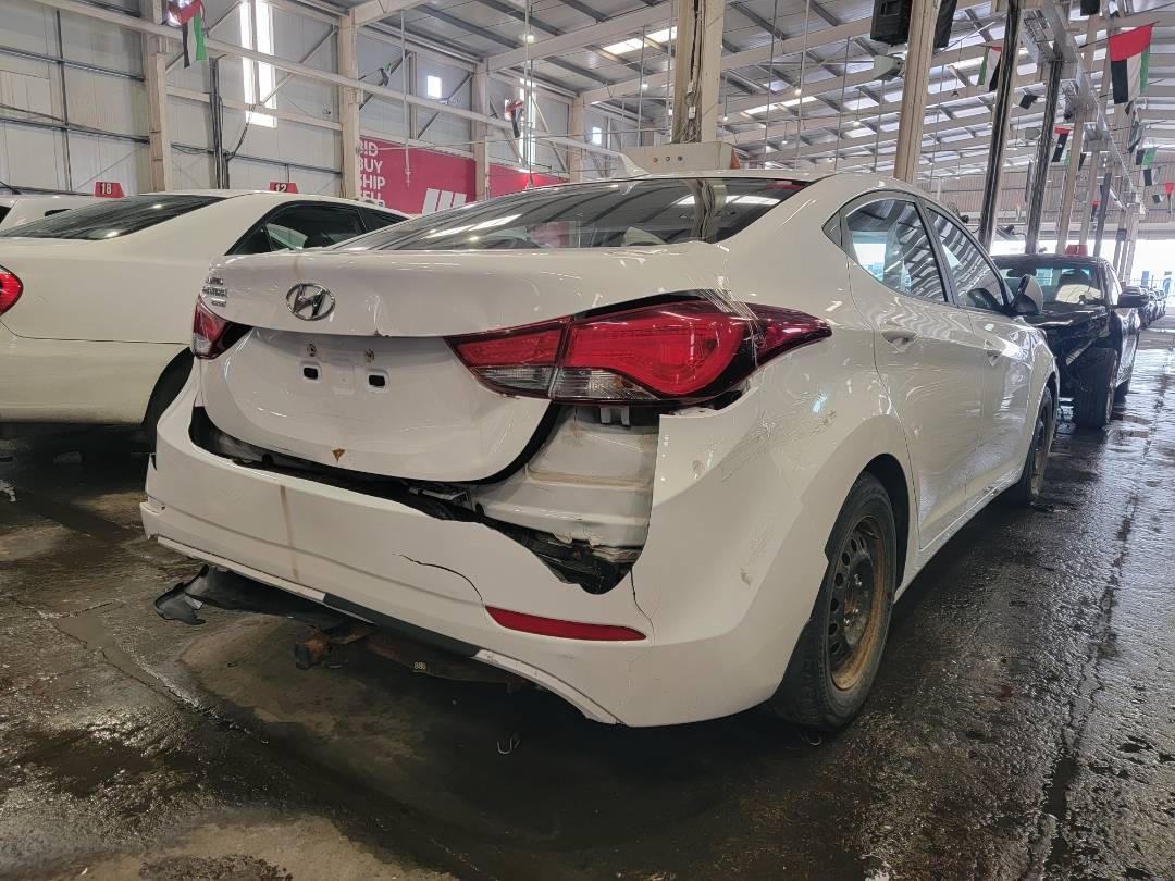 2015 HYUNDAI ELANTRA — 129510 KM — Lot 244147 — Main - Marhaba Auctions Used Cars - Image 4