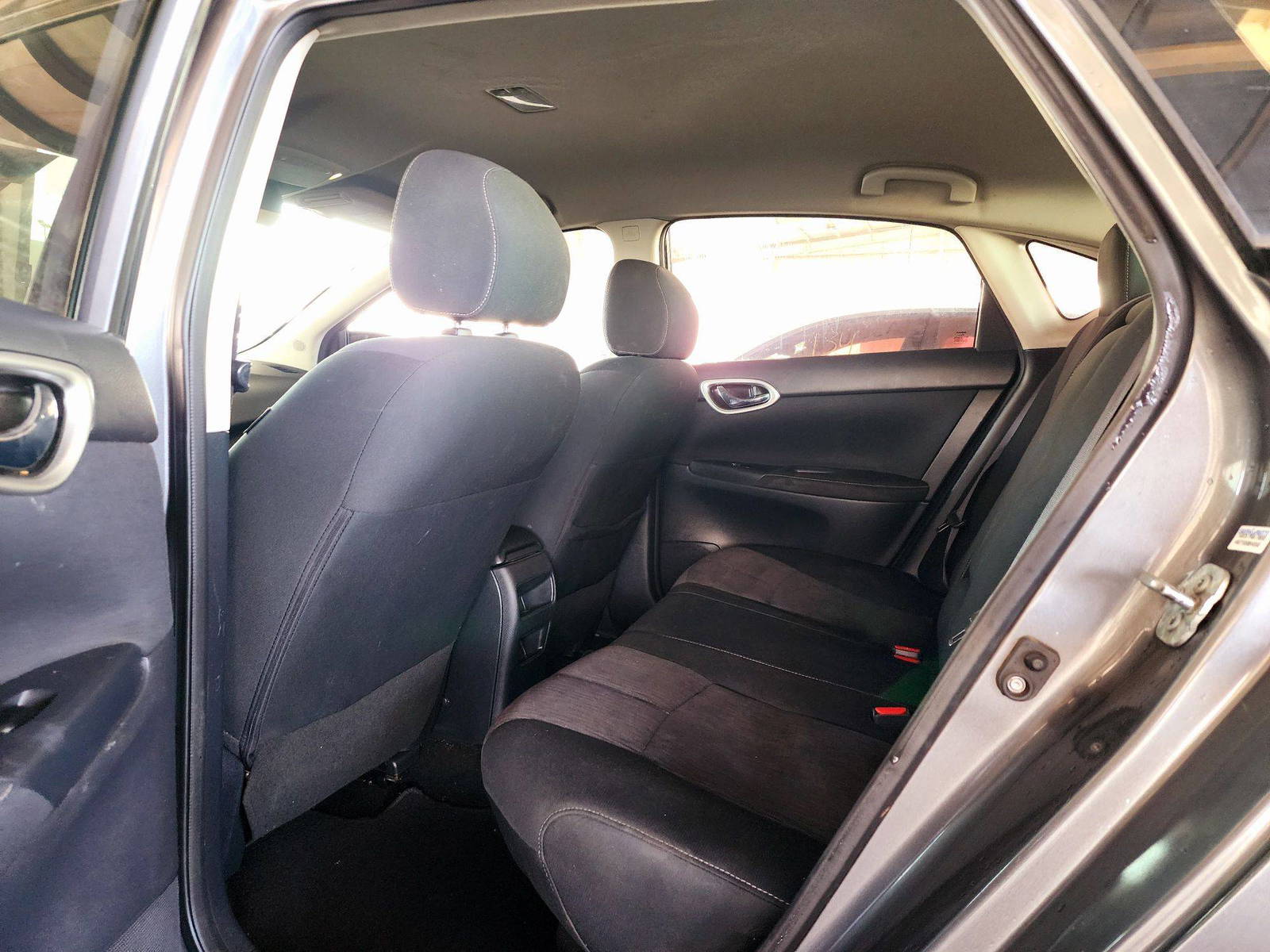 2015 NISSAN SENTRA — 142000 Miles — Lot 65290734 — Souq - Marhaba Auctions Used Cars - Image 6