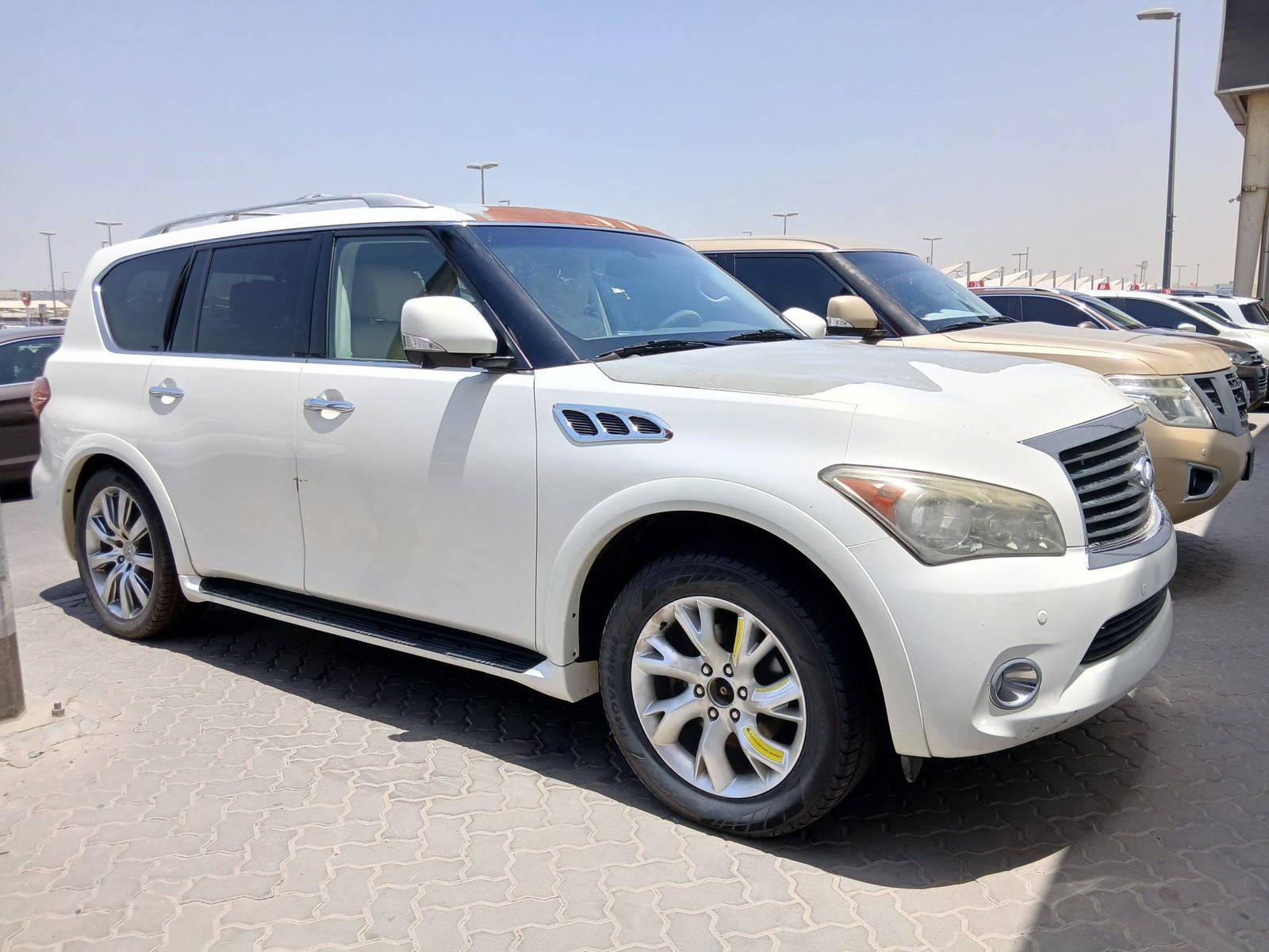 2013 INFINITI QX56 — 195130 Miles — Lot NE4D9060802 — Souq - Marhaba Auctions Used Cars - Image 4