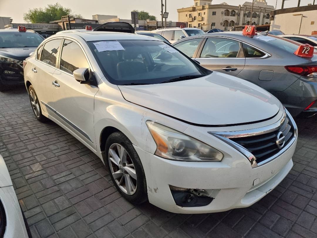 2015 NISSAN ALTIMA — 218656 Miles — Lot 141497 — Ind. 12 - Marhaba Auctions Used Cars - Image 3