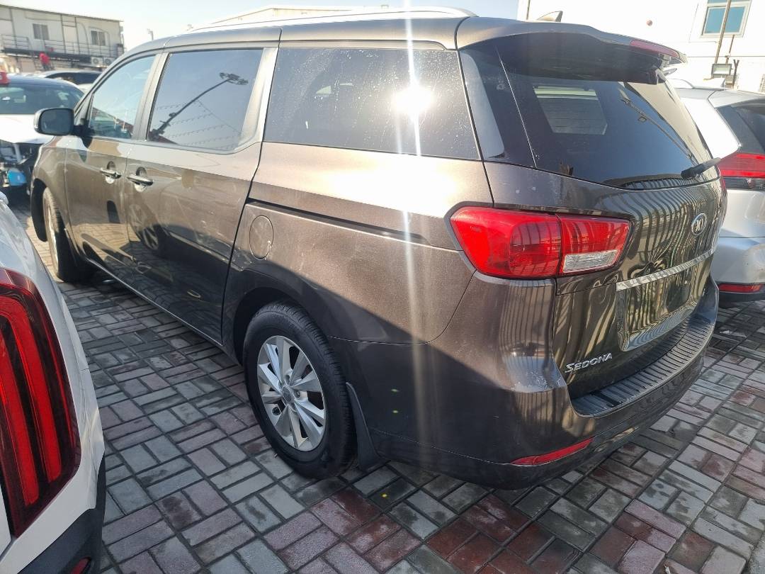 KIA SEDONA 2015 - Marhaba Auction Used Cars - Image 5