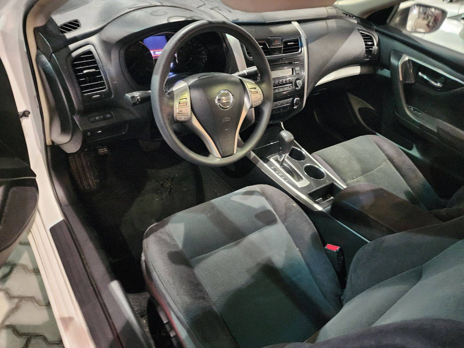 2013 NISSAN ALTIMA — 174779 Miles — Lot 67308003 - Marhaba Auctions Used Cars - Image 8
