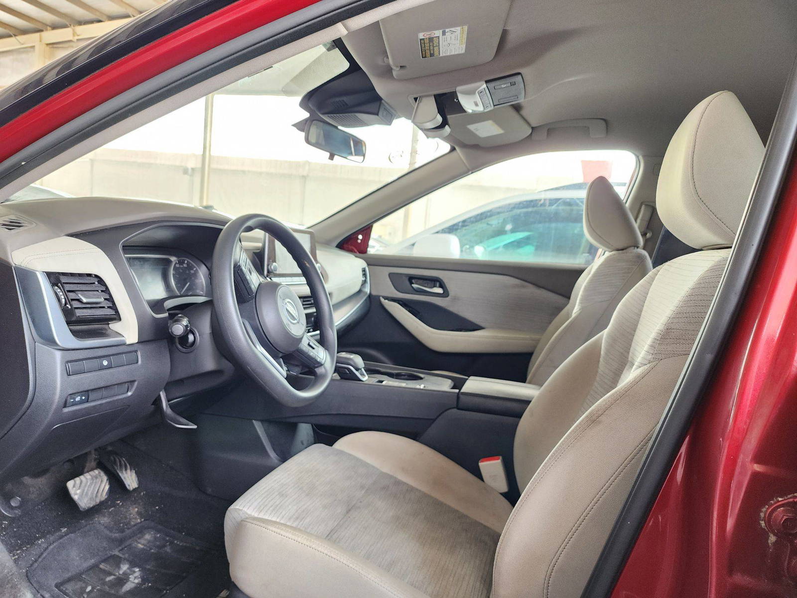 2021 NISSAN ROGUE — 38323 Miles — Lot 15867 — Souq - Marhaba Auctions Used Cars - Image 8