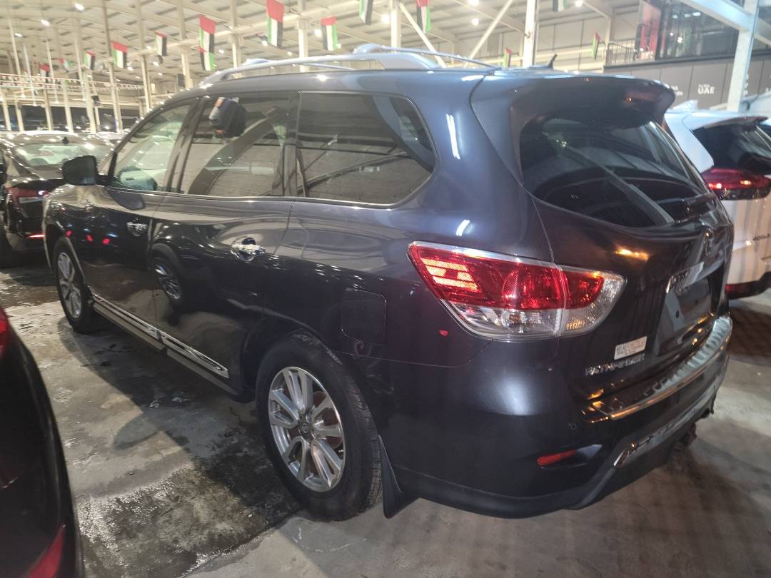 2014 NISSAN PATHFINDER — 203413 Miles — Lot EC650096 - Marhaba Auctions Used Cars - Image 3