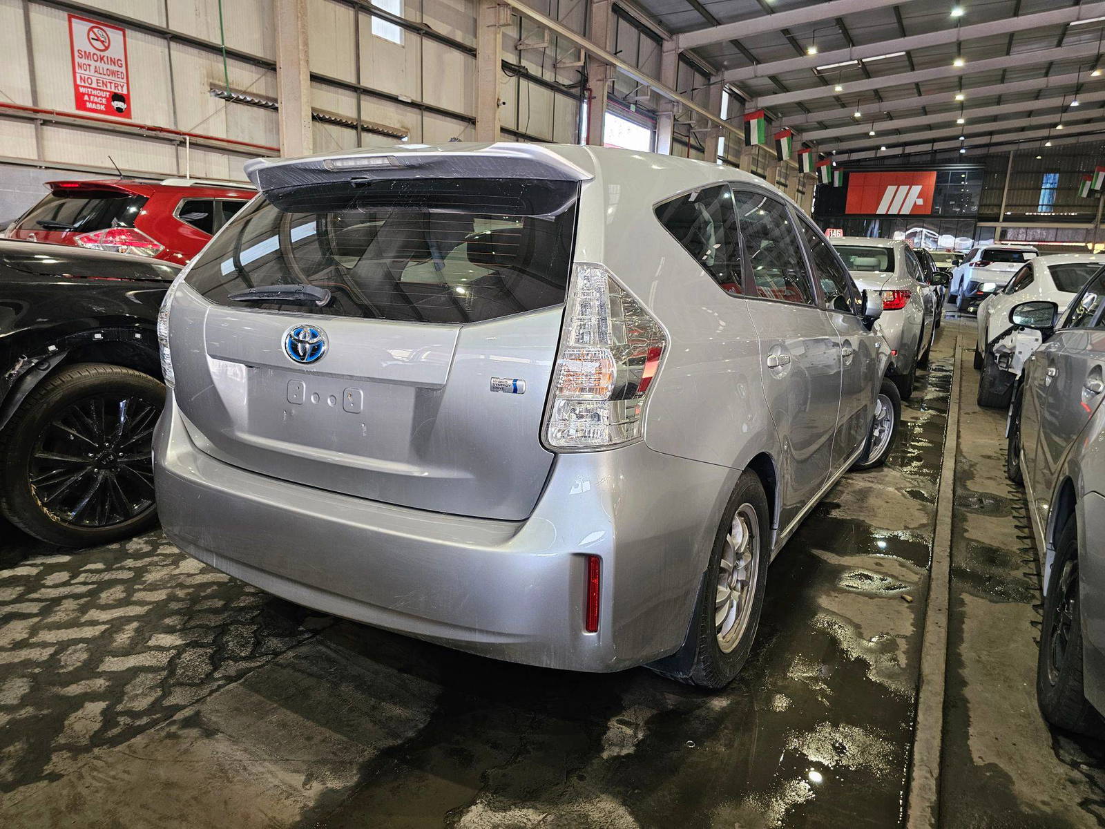 TOYOTA PRIUS V 2012 - Marhaba Auction Used Cars - Image 3