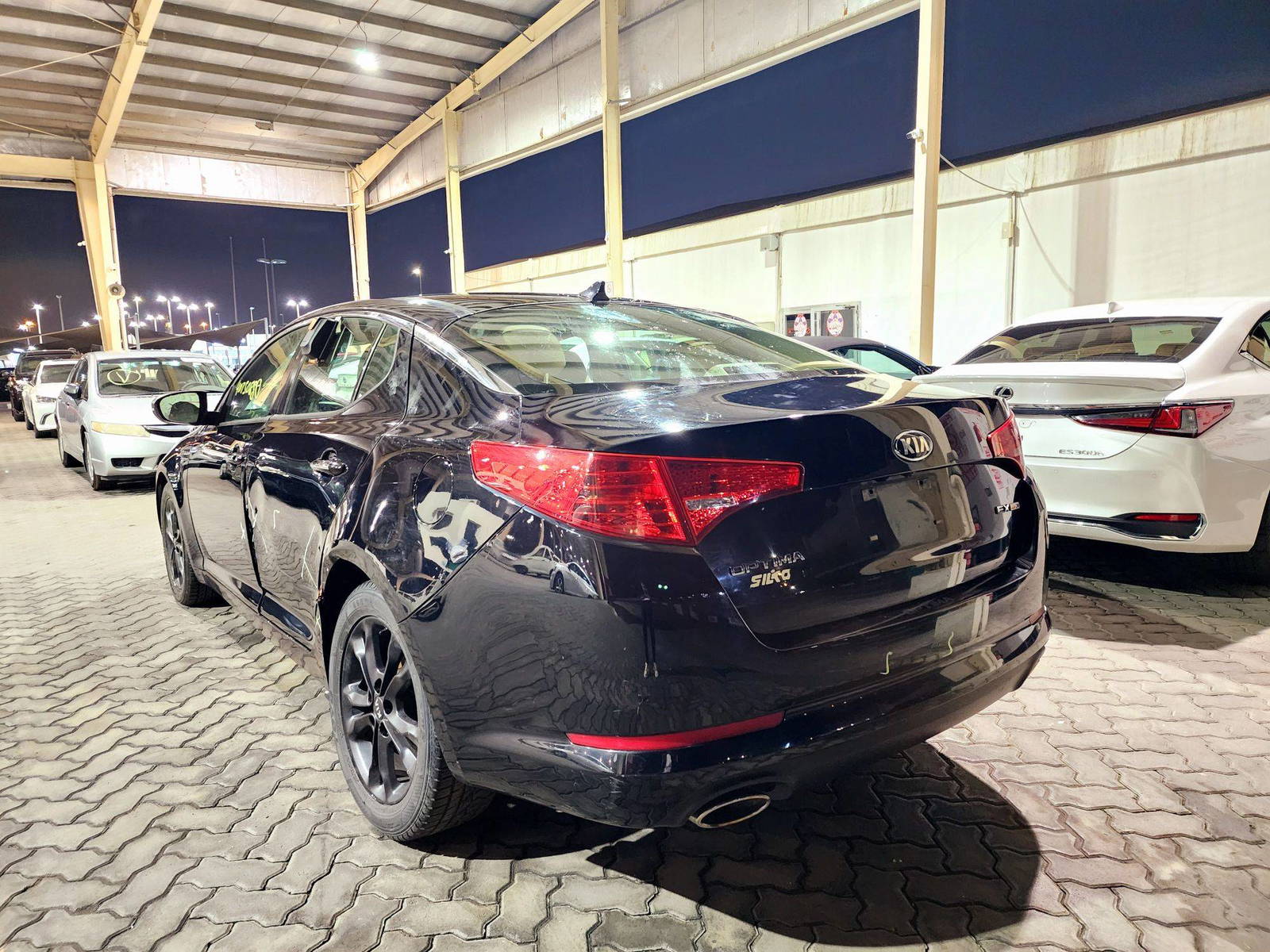 2012 KIA OPTIMA — 158414 Miles — Lot 40750880 — Souq - Marhaba Auctions Used Cars - Image 4