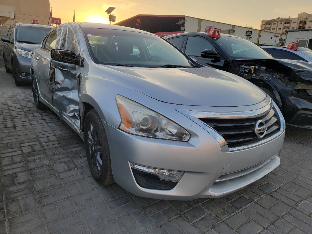 2015 NISSAN ALTIMA — 127288 Miles — Lot 499575 — Main - Marhaba Auctions Used Cars - Image 4