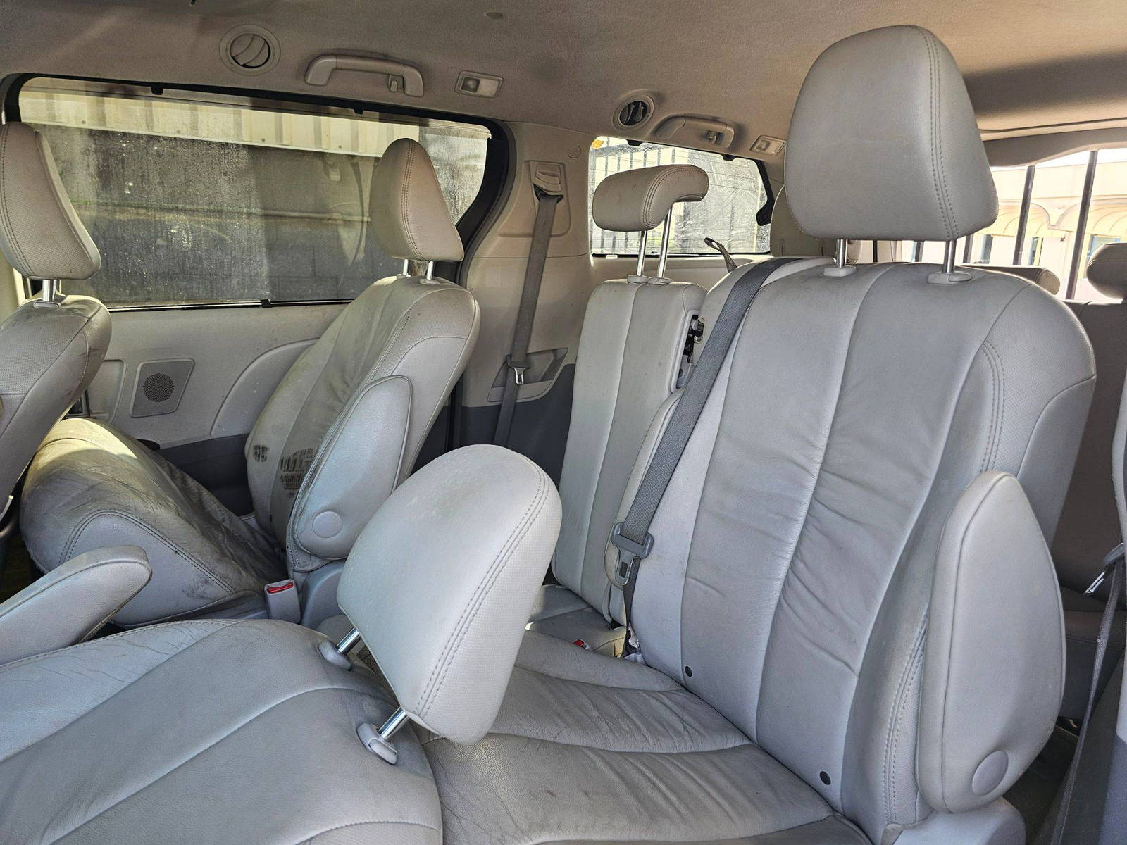 TOYOTA SIENNA 2012 - Marhaba Auction Used Cars - Image 7