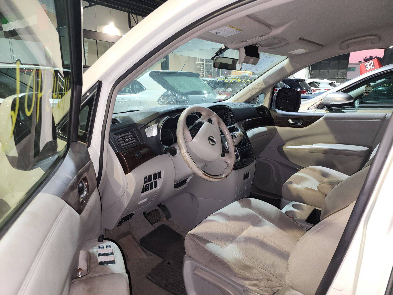 2017 NISSAN QUEST — 145067 Miles — Lot 41245406 — Al Quoz - Marhaba Auctions Used Cars - Image 10