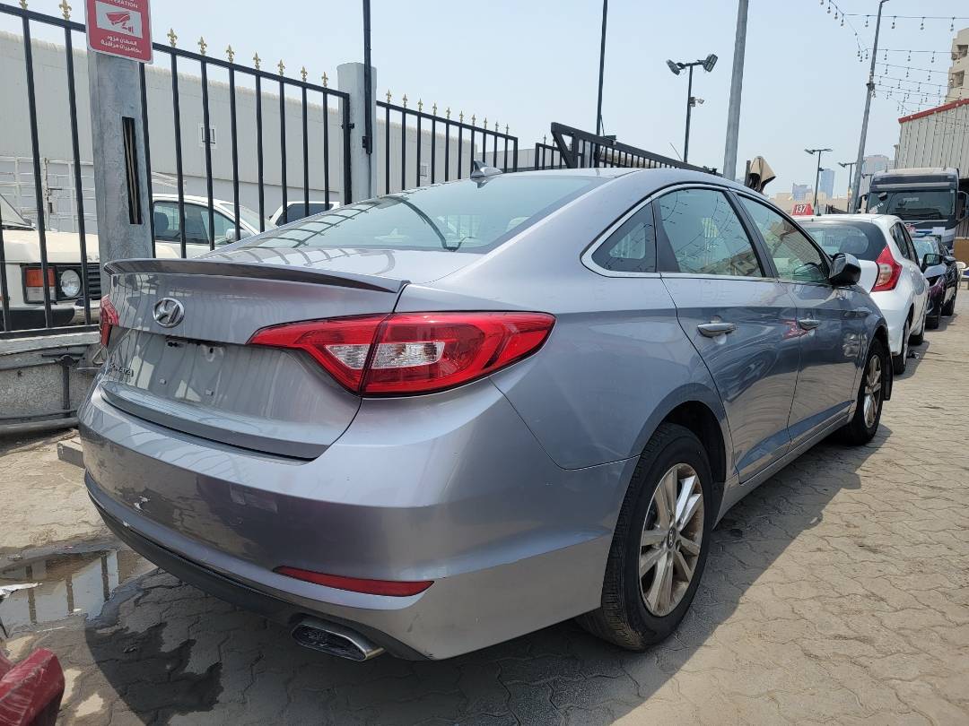 2017 HYUNDAI SONATA — 119670 Miles — Lot H532389 — Main - Marhaba Auctions Used Cars - Image 3