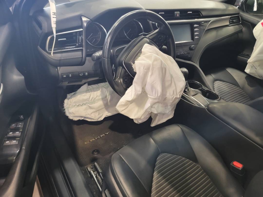 2019 TOYOTA CAMRY — 181289 Miles — Lot 37508136 - Marhaba Auctions Used Cars - Image 6