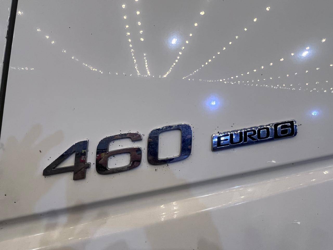 2015 VOLVO FH-Series — 1024952 KM — Lot 734598 - Marhaba Auctions Used Cars - Image 13