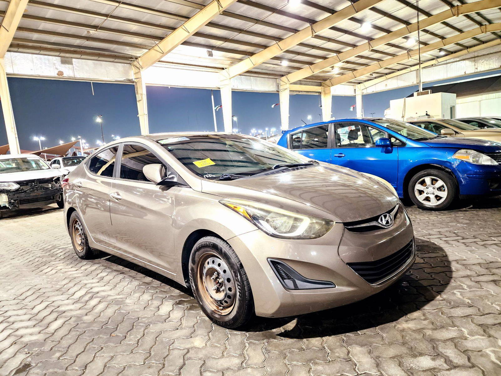 2016 HYUNDAI ELANTRA — 143286 Miles — Lot 336729 — Souq - Marhaba Auctions Used Cars - Image 4