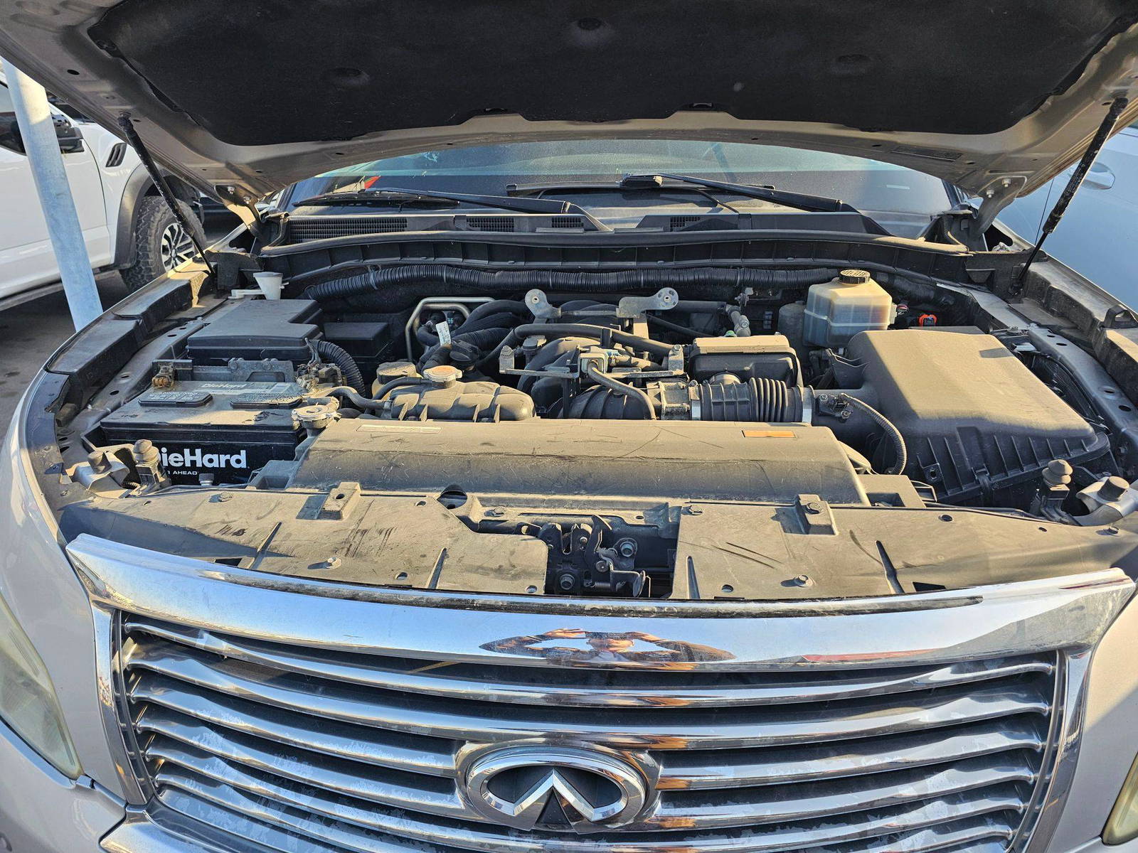 INFINITI QX80 2014 - Marhaba Auction Used Cars - Image 11