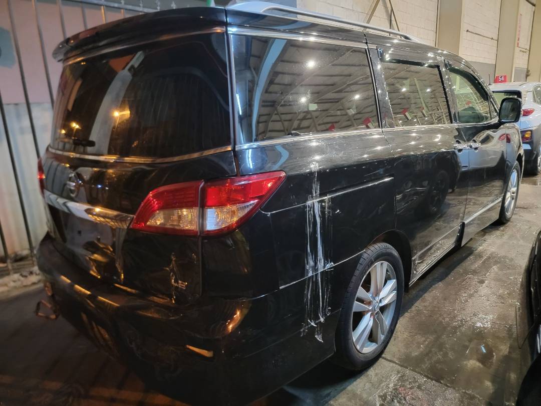 2012 NISSAN QUEST — 115463 Miles — Lot 63742313 - Marhaba Auctions Used Cars - Image 4