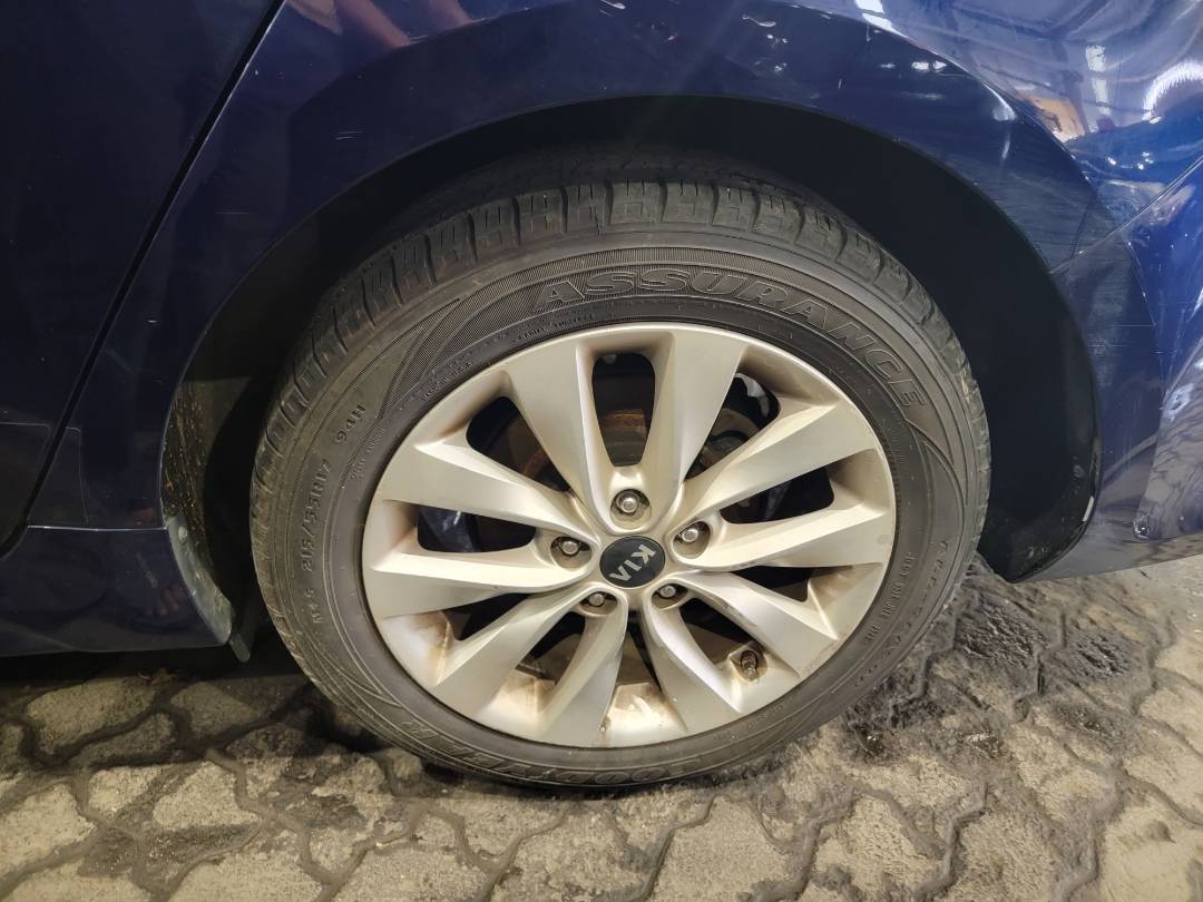 2018 KIA OPTIMA — 182903 Miles — Lot 55818234 — Main - Marhaba Auctions Used Cars - Image 11