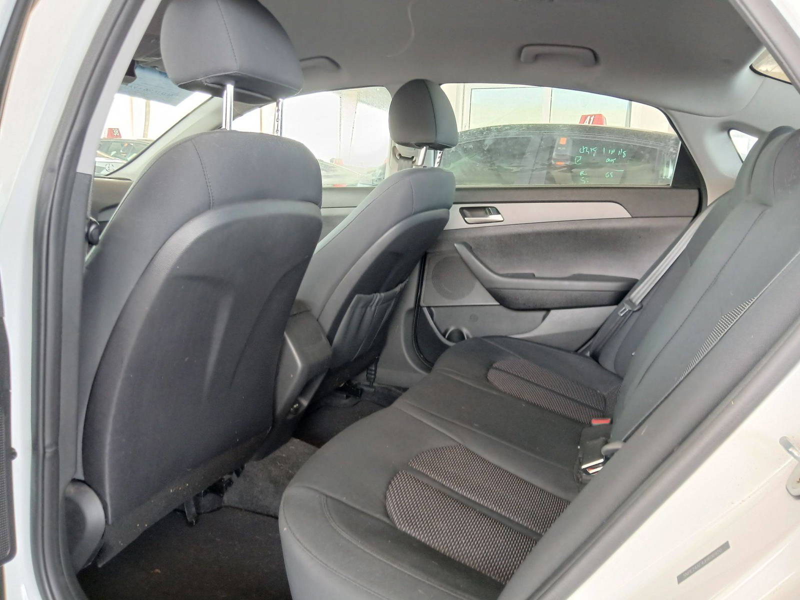 2018 HYUNDAI SONATA — 106067 Miles — Lot 41469725 — Main - Marhaba Auctions Used Cars - Image 6