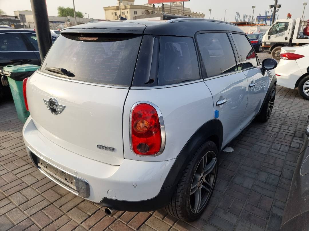 2011 MINI COOPER COUNTRYMAN — 140687 KM — Lot L01257 — Main - Marhaba Auctions Used Cars - Image 5