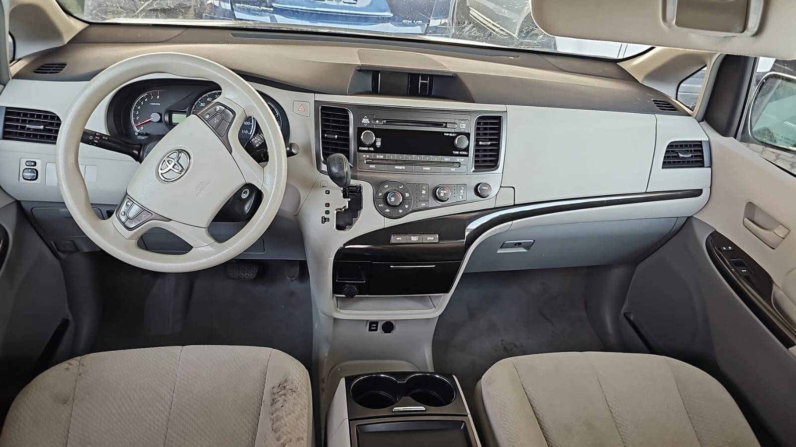 TOYOTA SIENNA 2011 - Marhaba Auction Used Cars - Image 8